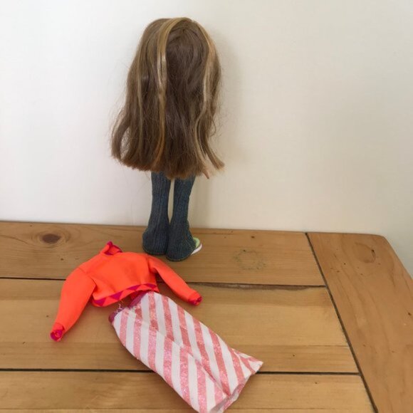 Bratz Fianna Doll Funk Out Clothing Outfit Redressed Sandal Feet - Picture 2 of 6